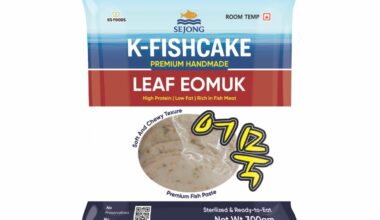 Korean Fish Cake | Eomuk Leaf | 300g | Authentic Odeng | Ready-to-Cook Korean Street Food | Seafood Snack | Stir-Fry | Hot Pot | Ramen Topper | Frozen Eomuk | Asian Grocery | Korean Cooking Ingredient | Healthy Protein Snack